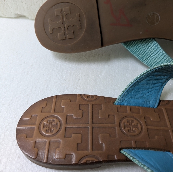 Tory Burch Blue and Brown Sandals with Medallion Embellishment - Picture 7 of 7